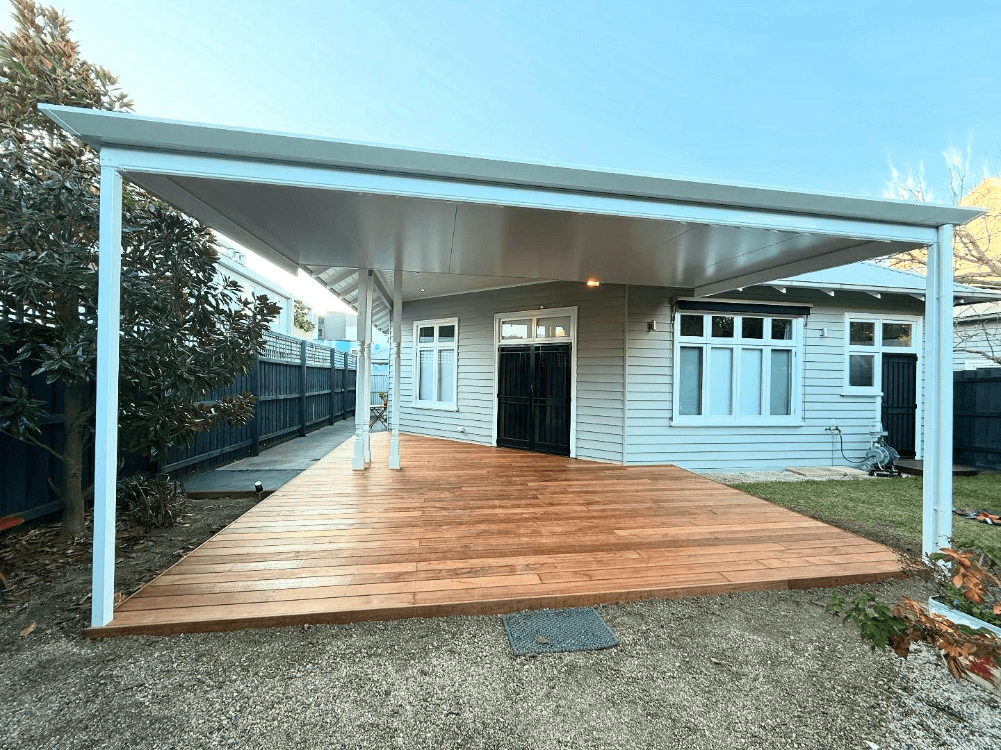 Freestanding pergola with deck